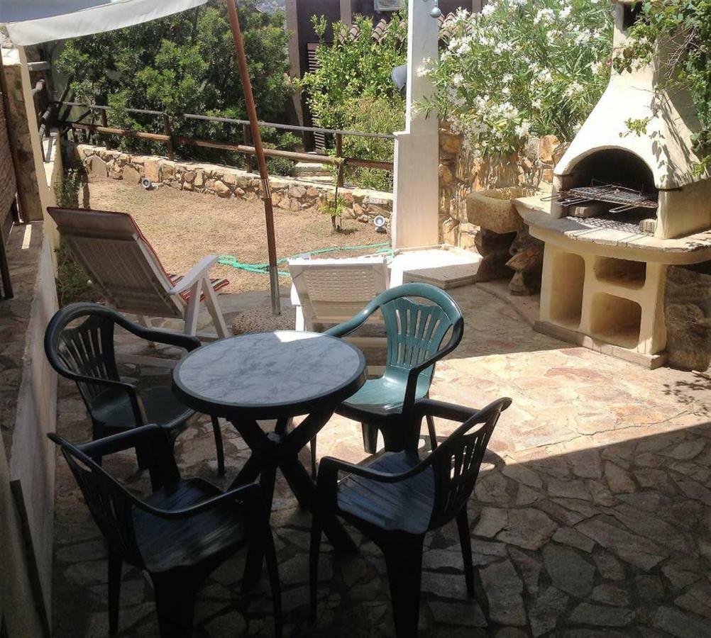 Casa Vacanze Is traias 87 Villa Villasimius Exterior foto